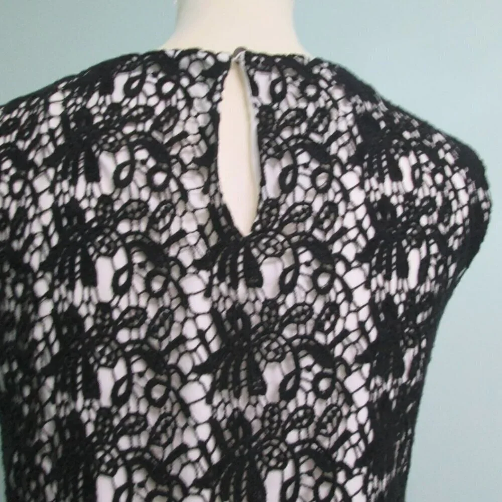 Vince Camuto Lace Overlay Sheath Dress-Black/White-10P-EUC - Picture 5 of 13